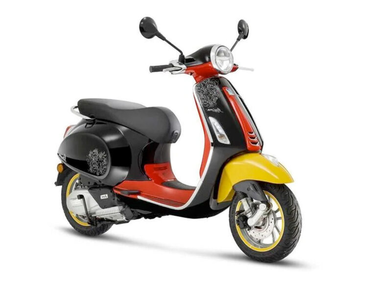 VespaMickeyMouse